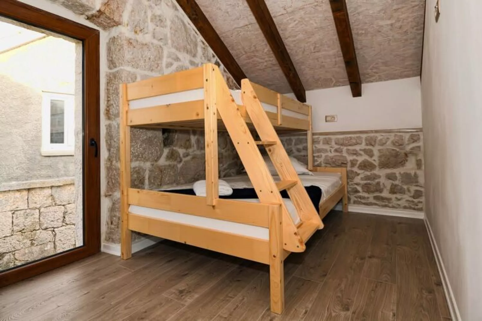 Holiday home in Župa Srednja near Makarska - Villa Mons-Slaapkamer