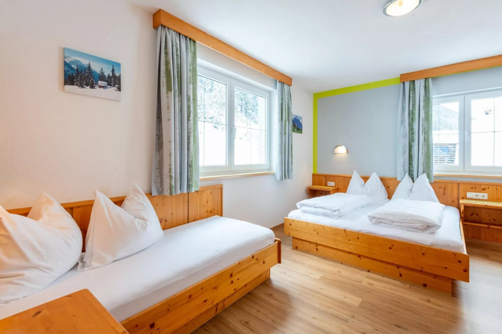 Karin Oben 10PAX-Slaapkamer