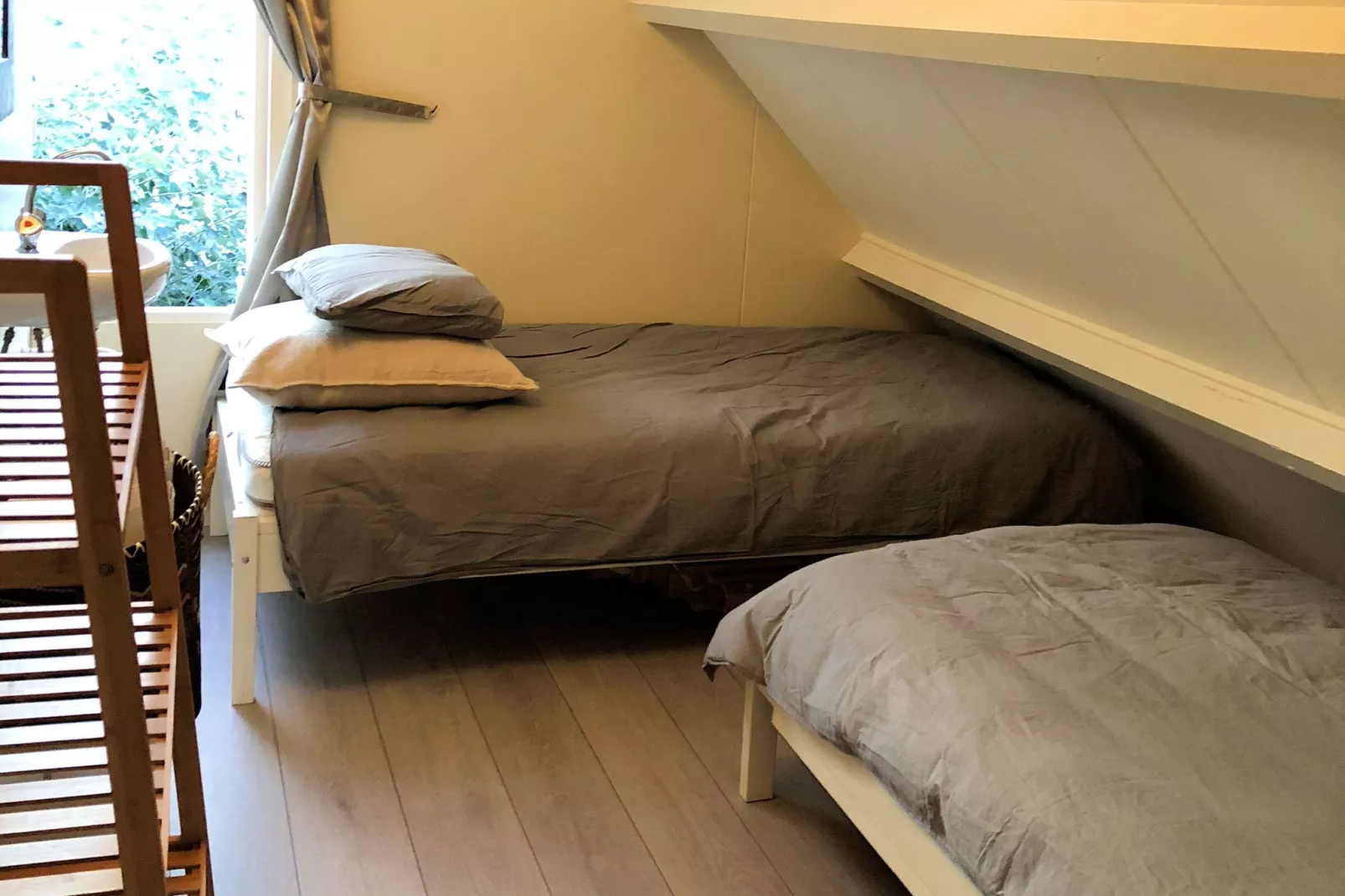 June's Cabin-Slaapkamer