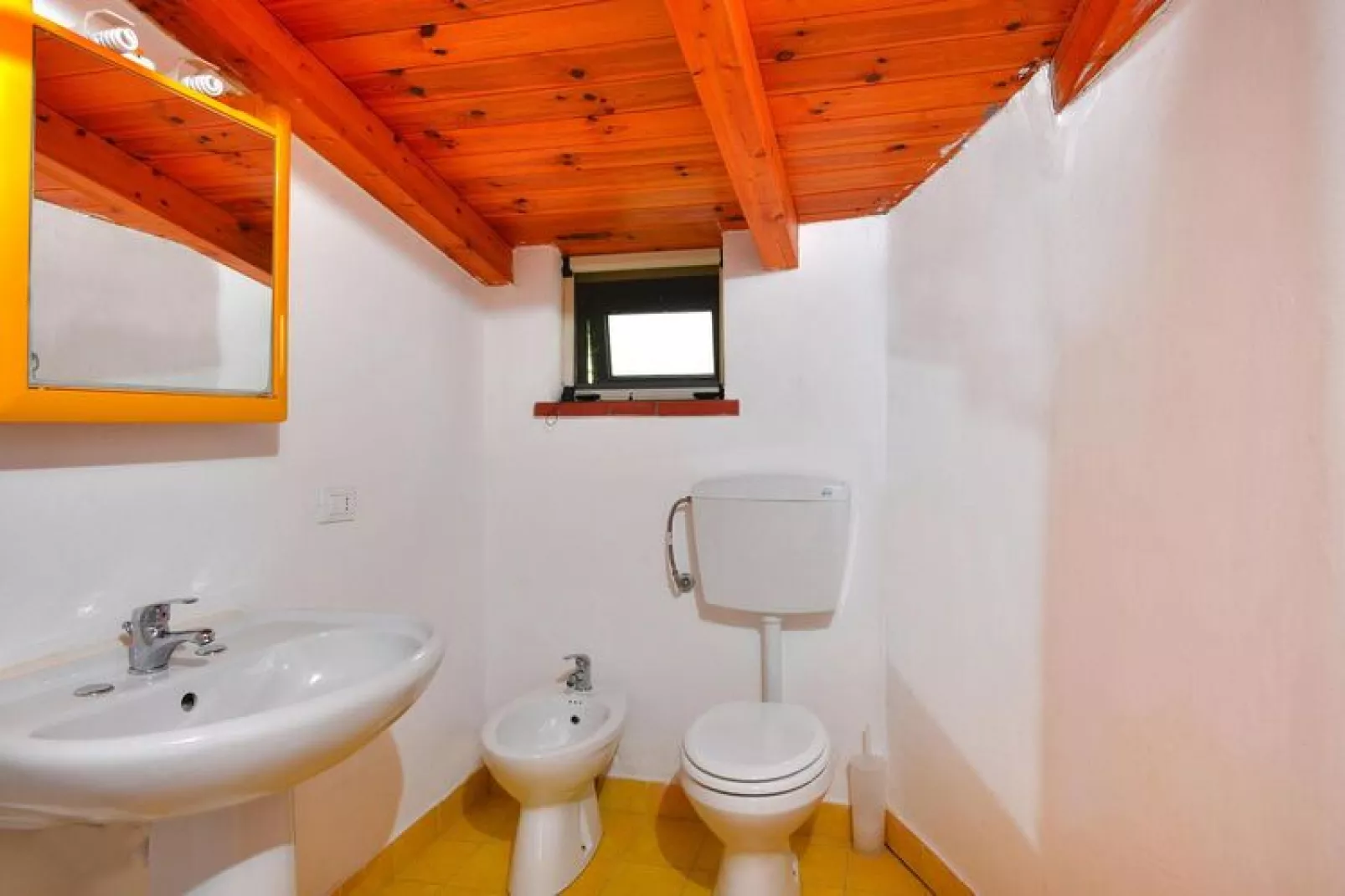 Holiday home Terrauzza-Villa Elonora 150 qm-Badkamer