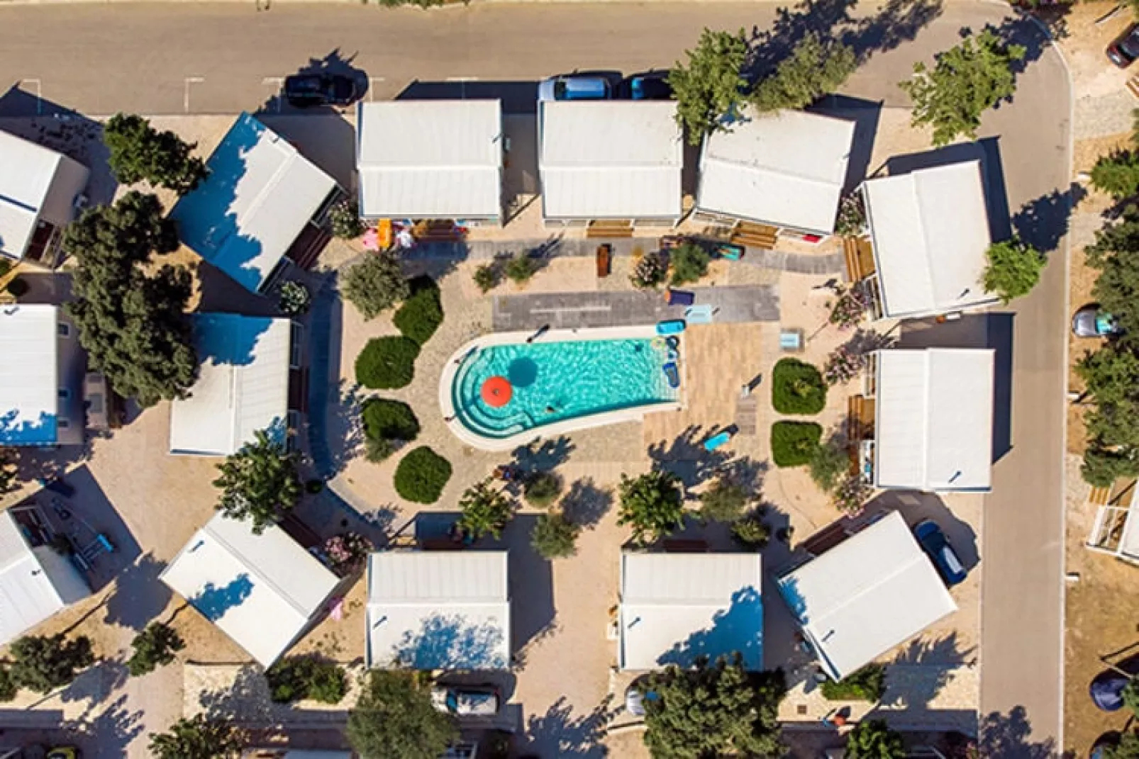 Mobile Homes Strasko Novalja Mediteran Superior mit Pool ca 34 qm für 6 Pers-Uitzicht