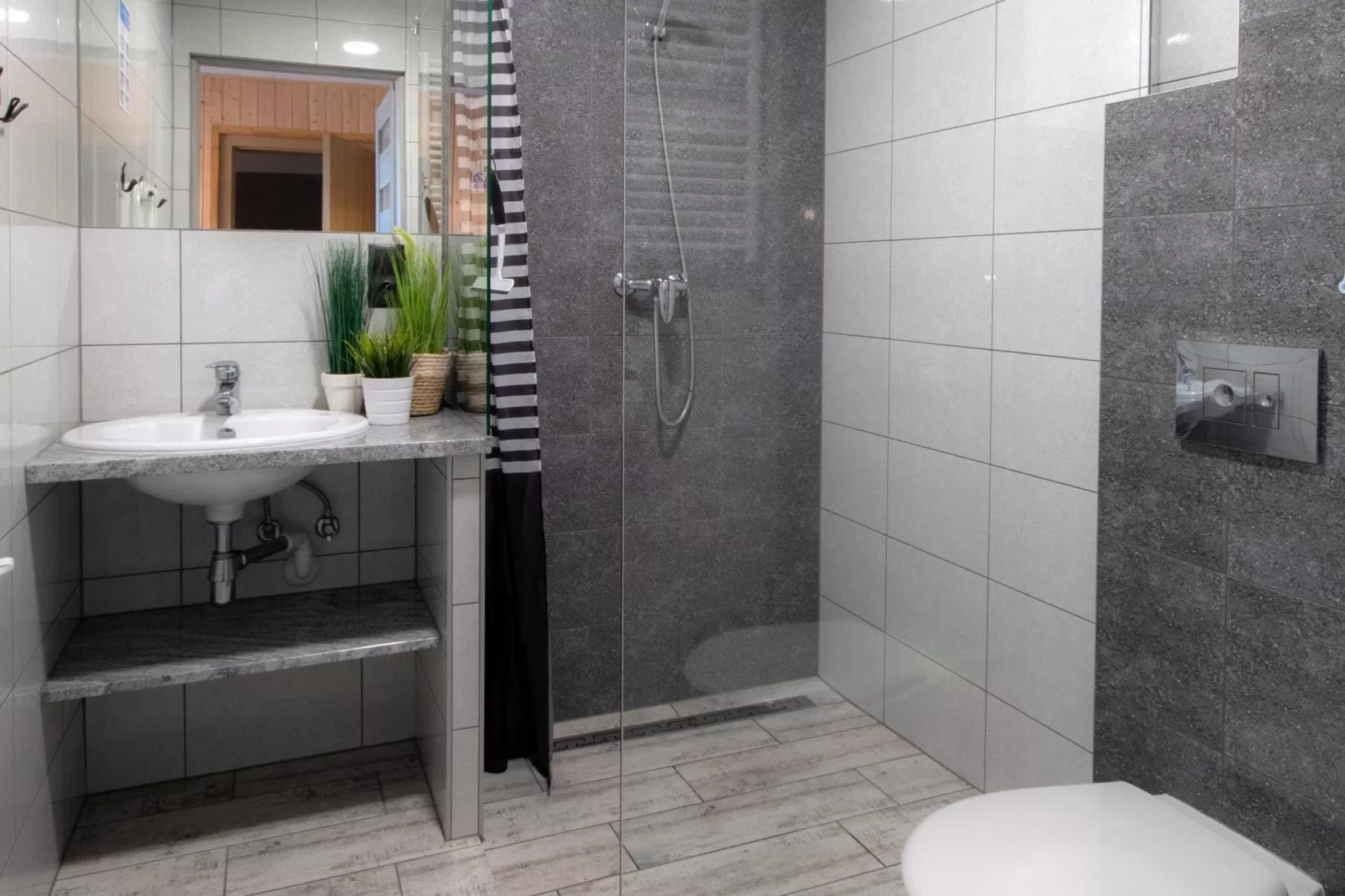 Apartament studio 2-os Sianożęty-Badkamer