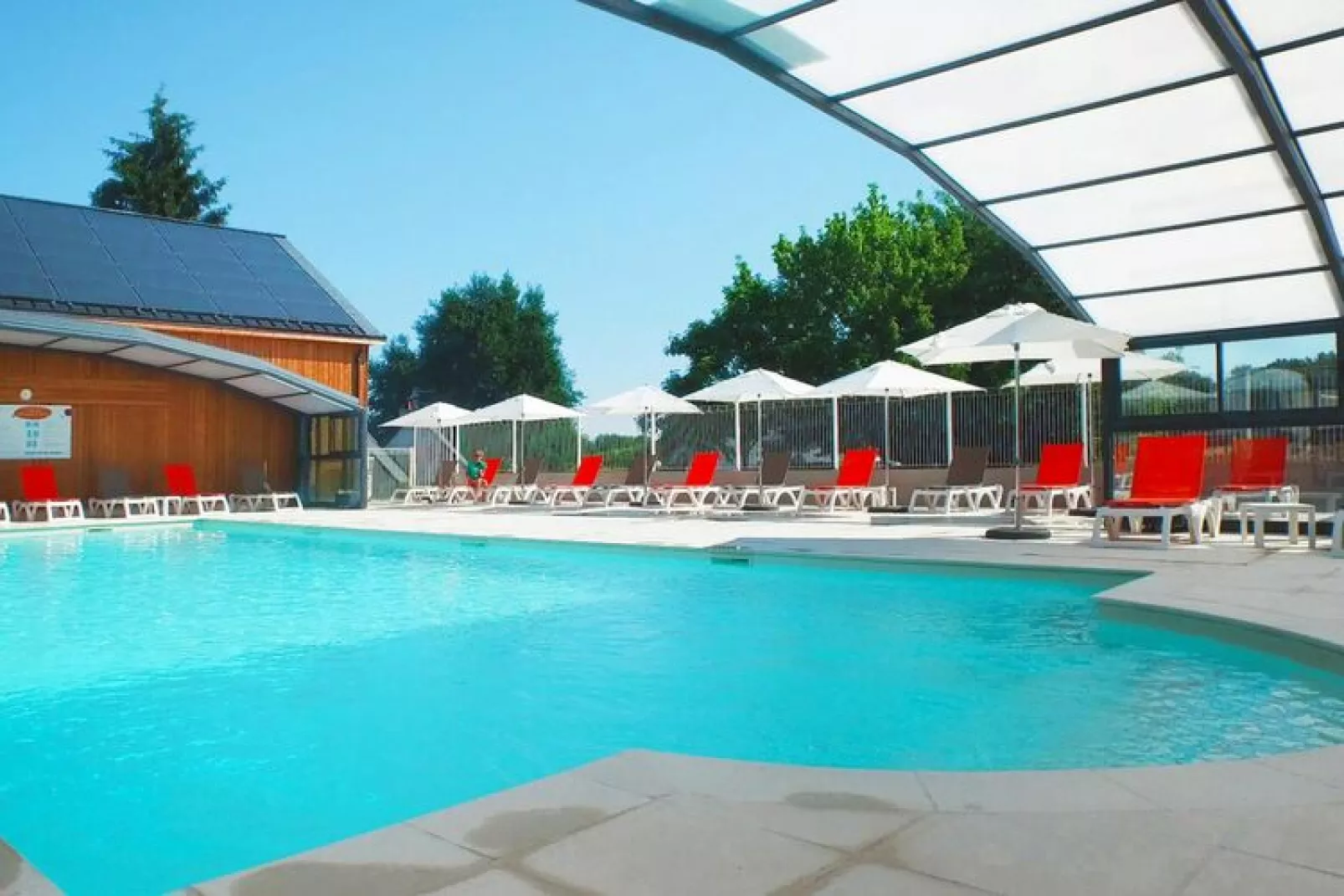 Holiday resort Amboise Les Châteaux de la Loire - Amboise // Chalet 3 pcs 6 pers 1 bébé 2 salles d'eau-Zwembad