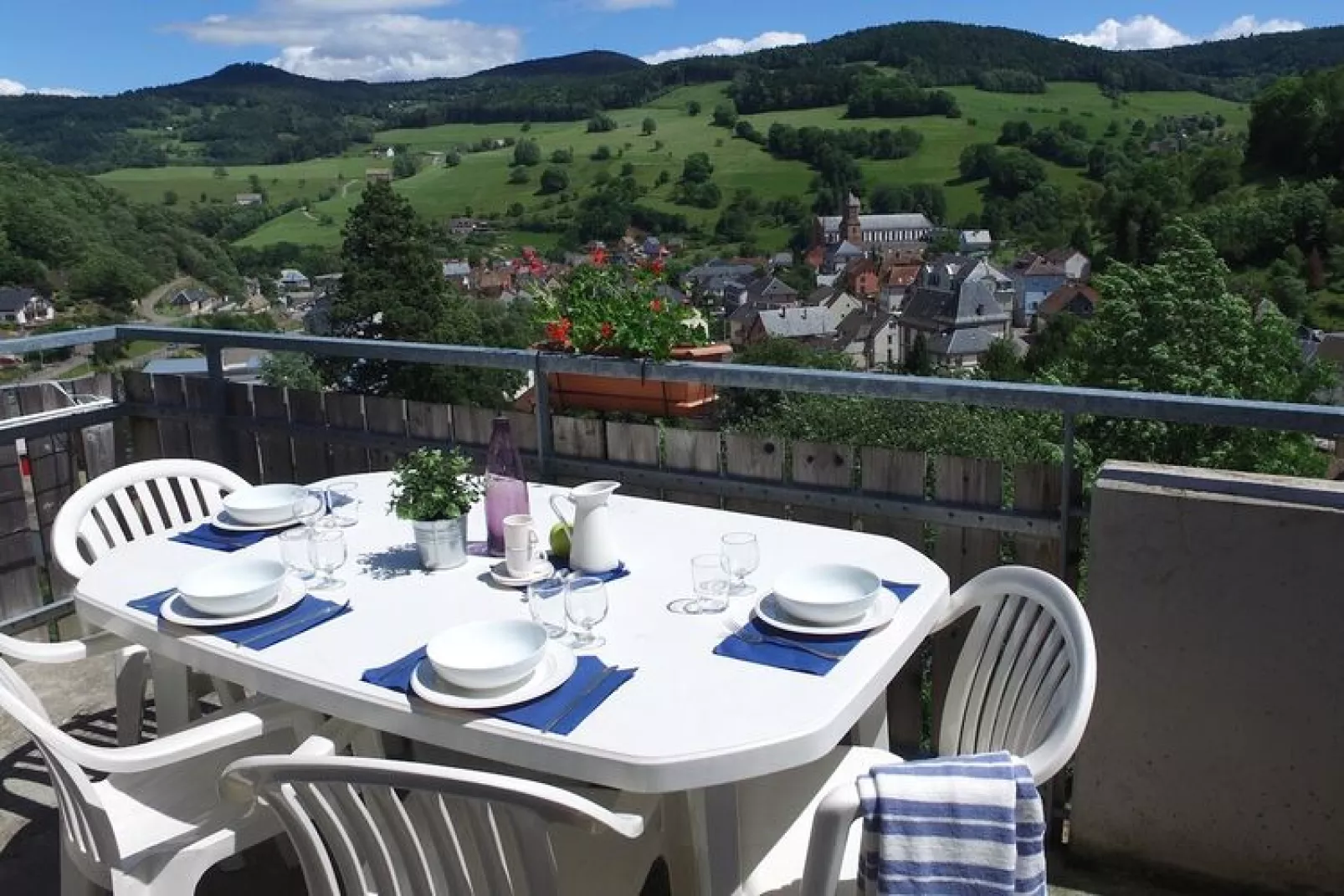 Residence Les Châteaux d'Alsace Orbey // Apt 2 pcs 5 pers et 1 bébé / avec balcon