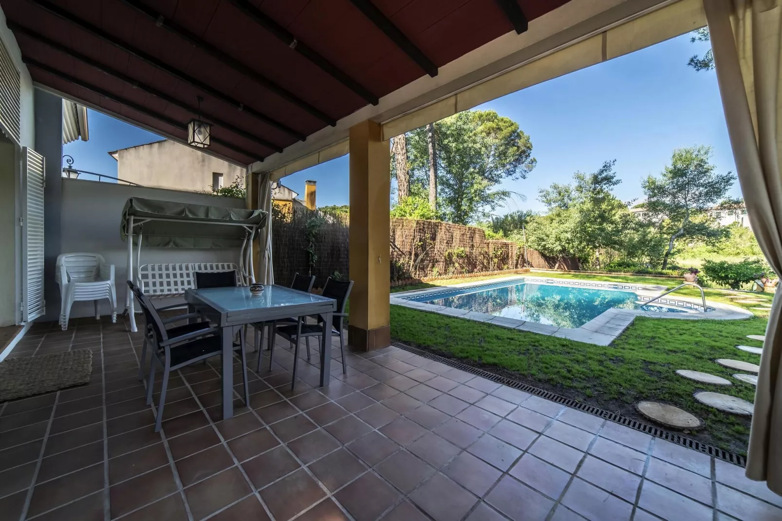 FH in las-Jaras - CT 140 CO 9 PAX-Terrasbalkon