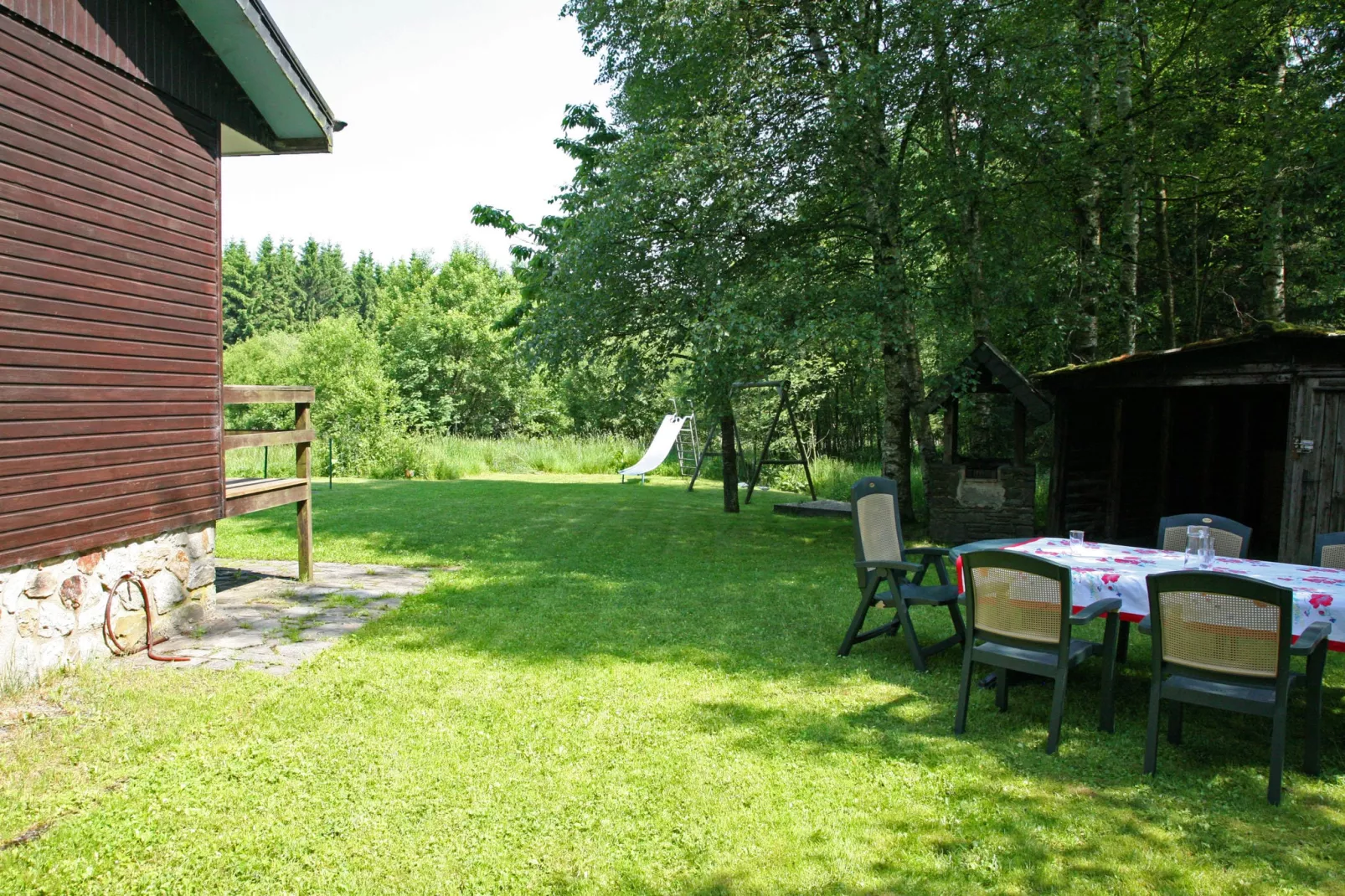 La Maison du Chasseur-Tuinen zomer