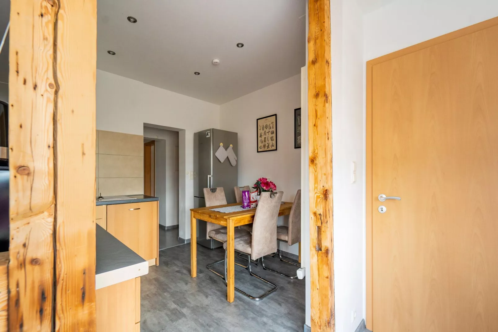 Ferienwohnung Carola-Eetkamer