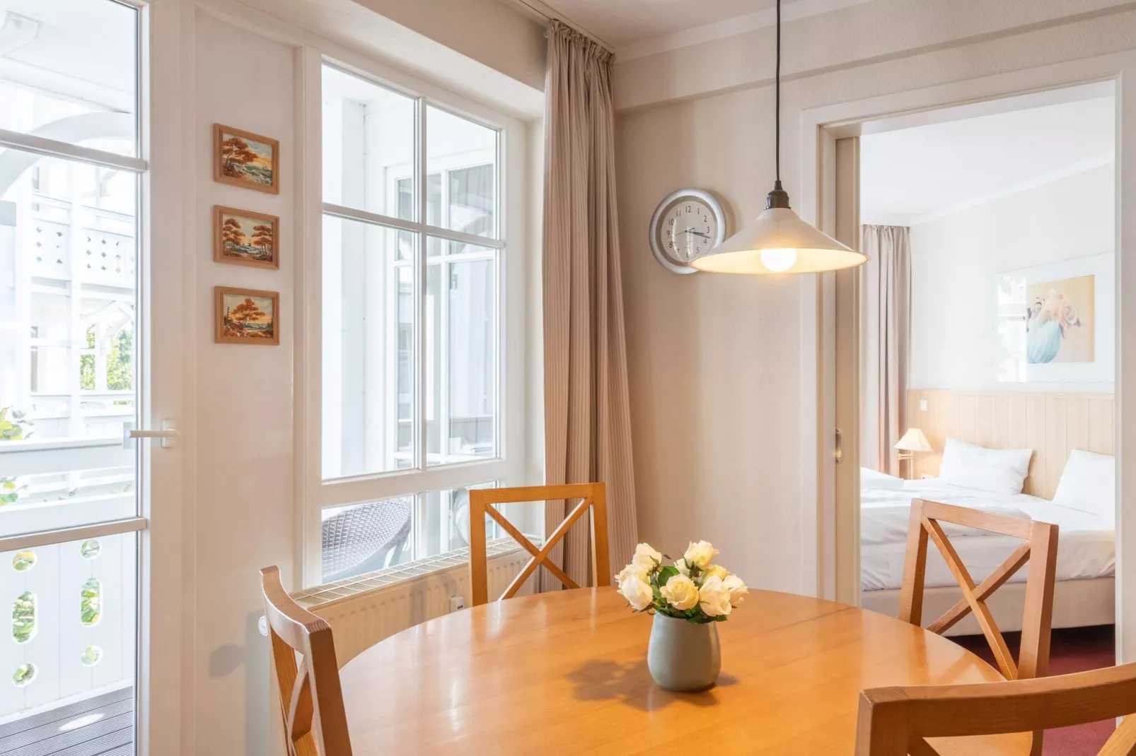 Seepark Sellin - 4 Personen-Eetkamer