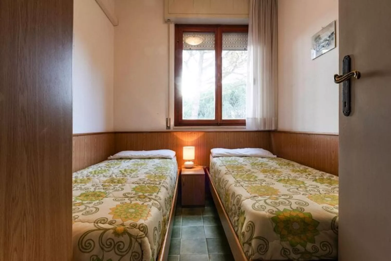 Apartments Condominio Diana, Bibione Lido del Sole-3-Raum App. 48qm, OG-Slaapkamer