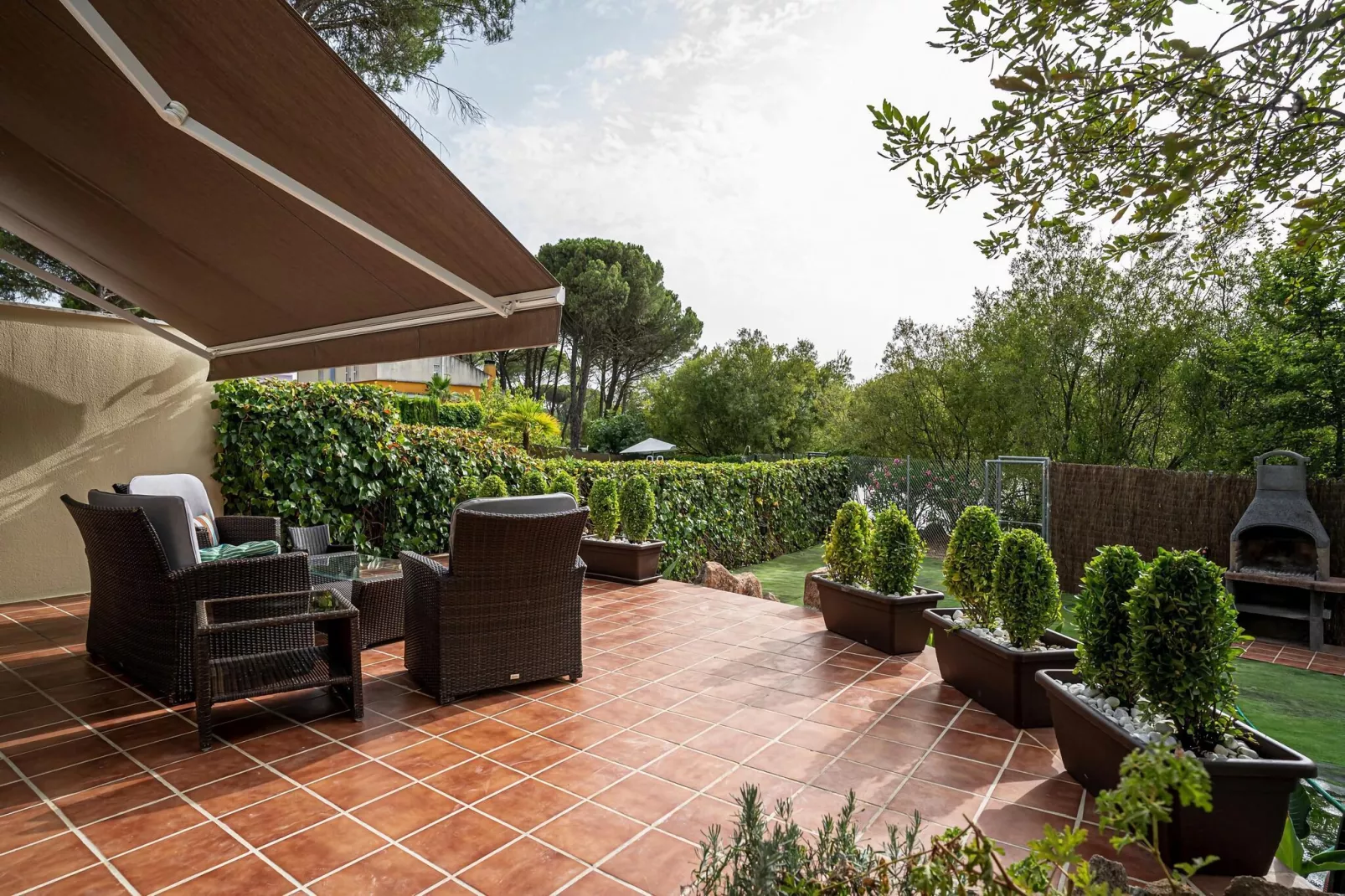 Villa in las Jaras - CT 119 CO 7PAX-Tuinen zomer