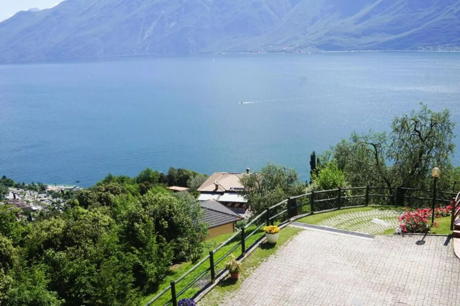 Apartments Casa Tamas, Limone-bilo 4 pax-Waterzicht