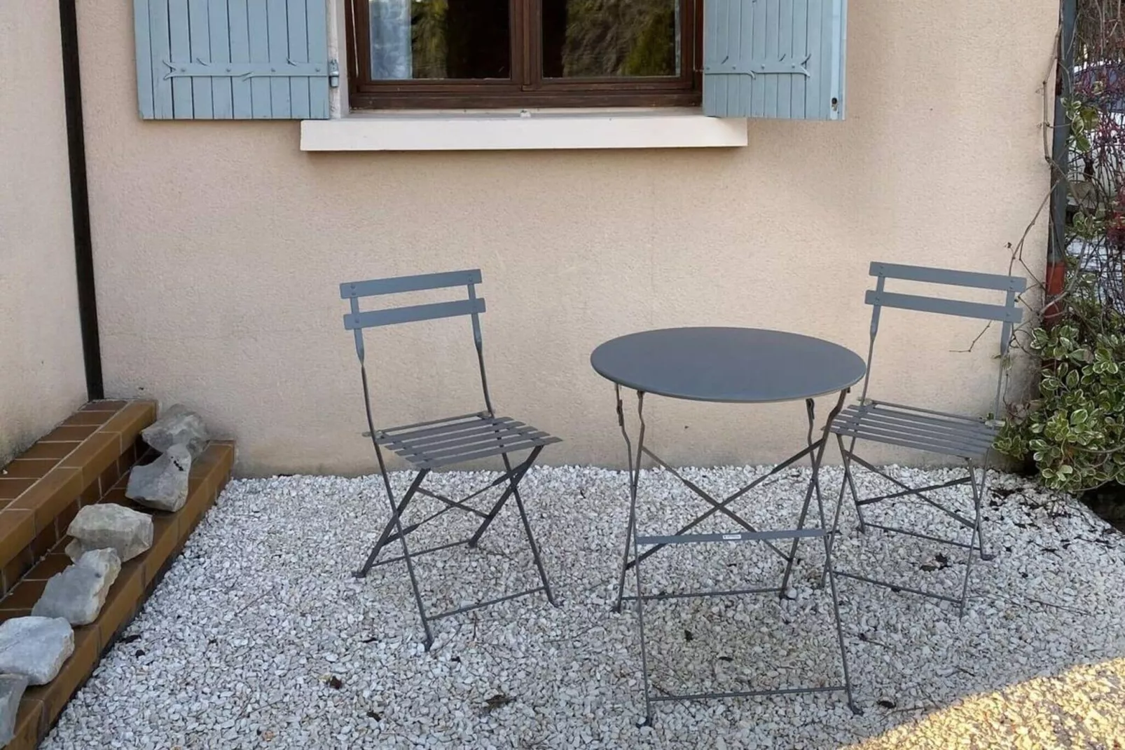 VILLA FAMORI/ ORIGER
