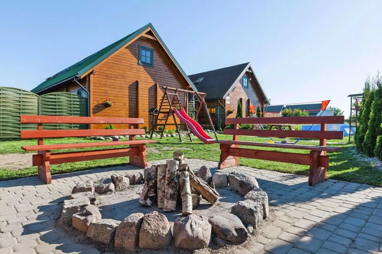 Resort in Rewal-Buitenkant zomer