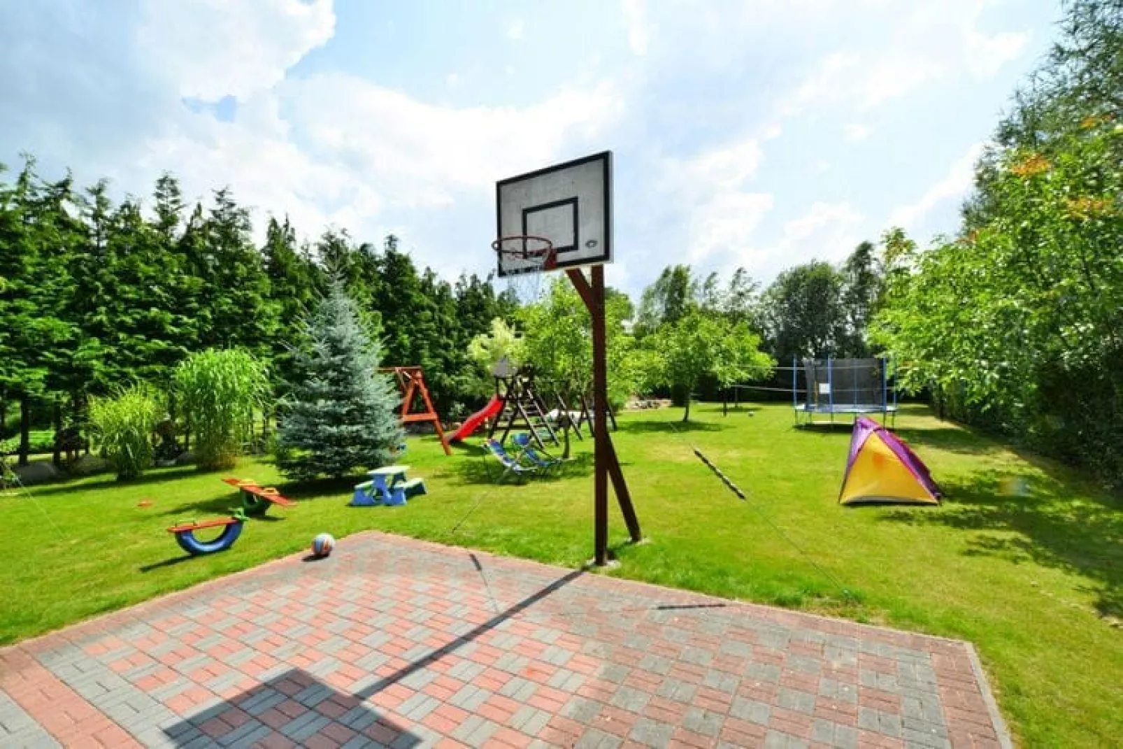 Dom wakacyjny Drzonowo-Tuinen zomer