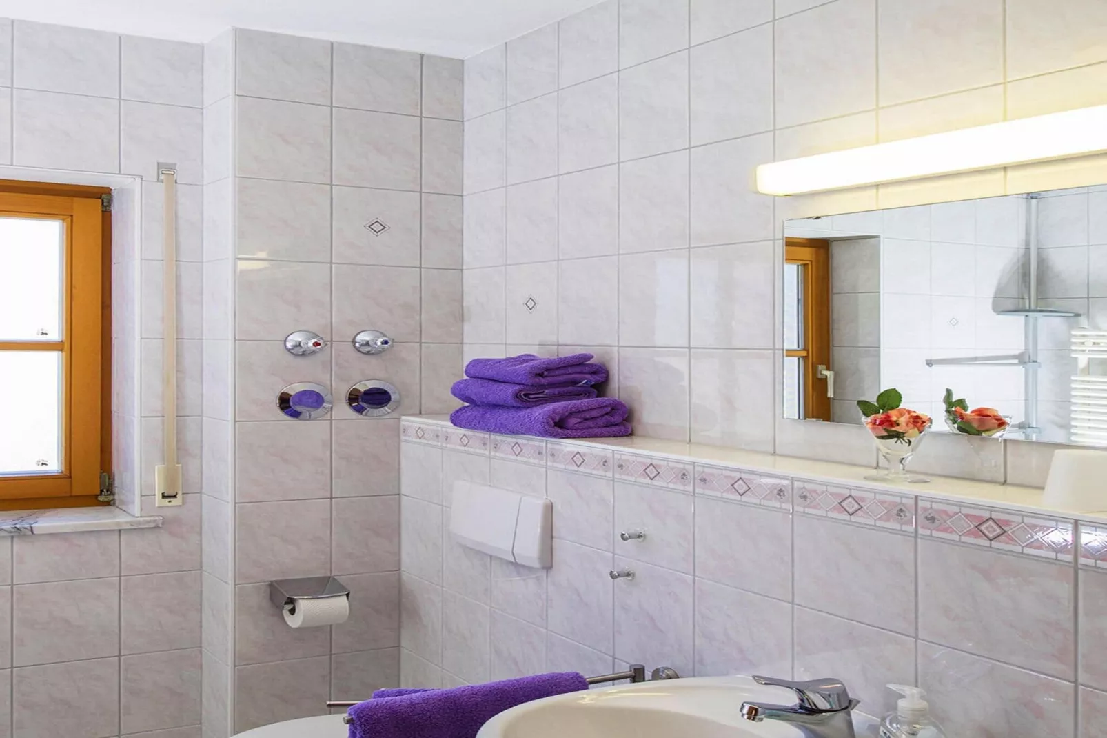 Country house Monika Bayerisch Gmain-2-Raum-App 48 qm EG o OG-Badkamer