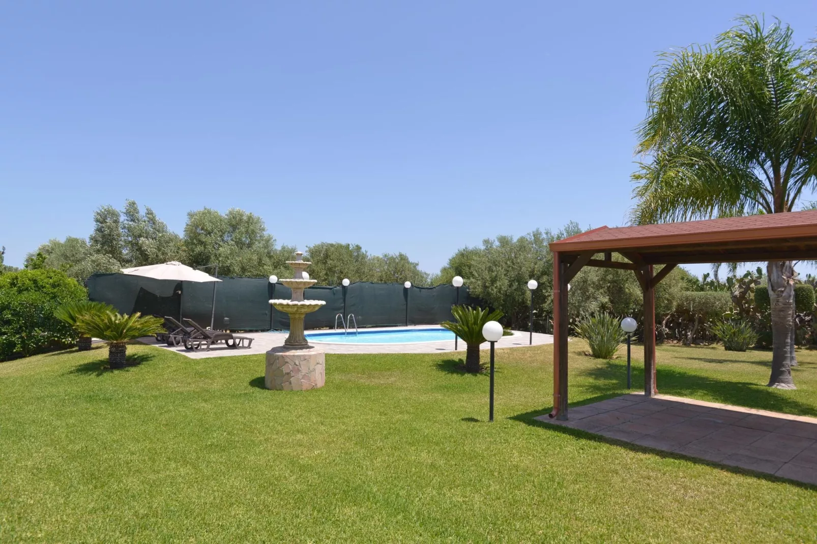 Holiday home Villa Sally mit Privatpool Floridia-Zwembad