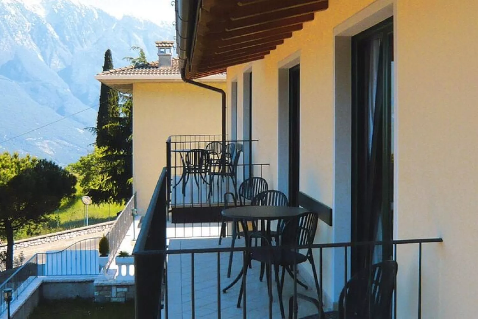 Apartments Cepo Pieve di Tremosine-trilo 6 pax-Terras