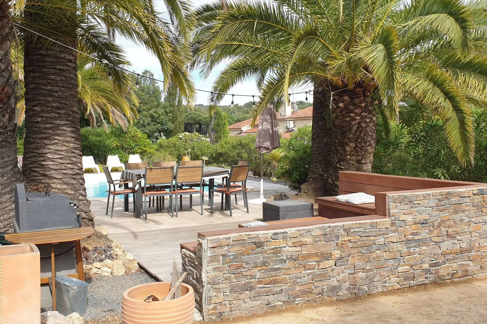 Villa in La Croix-Valmer-Terrasbalkon