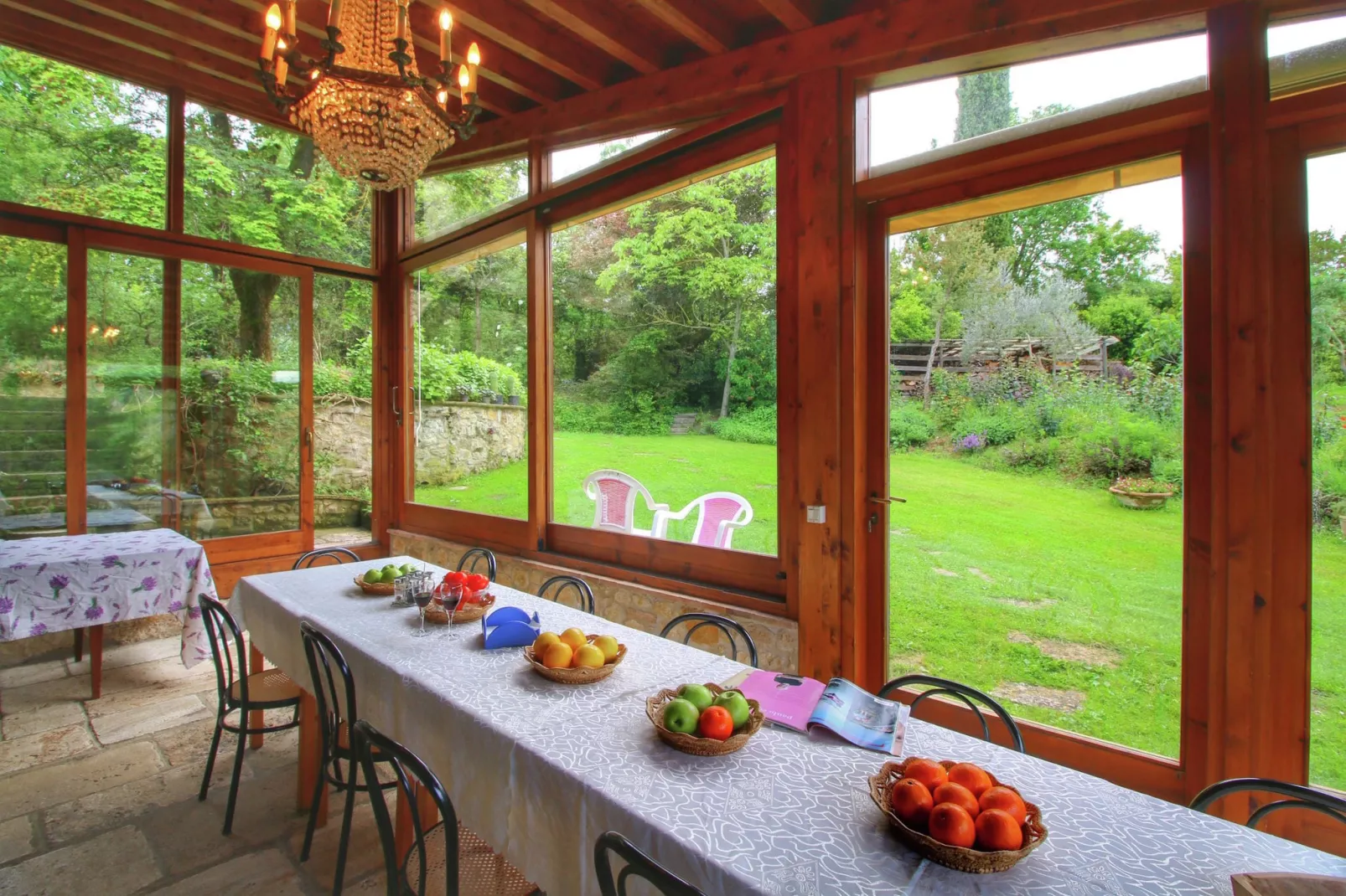 Villa Valardegna-Terrasbalkon