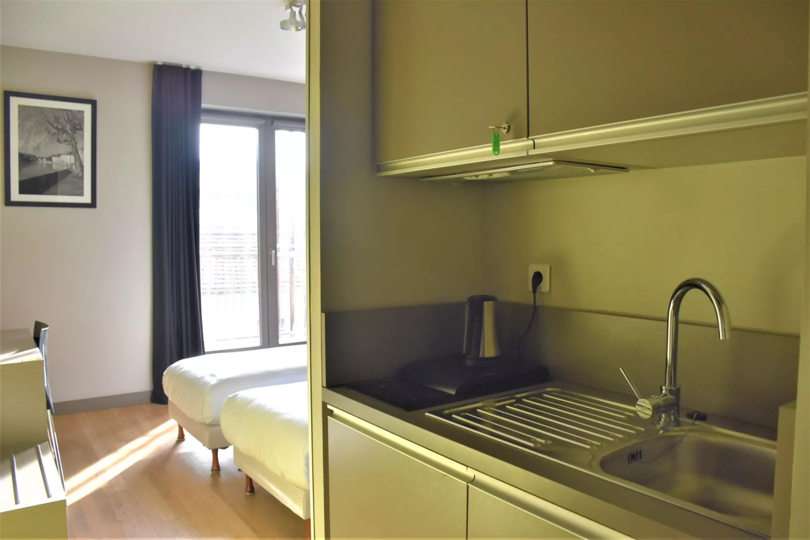 Résidence Lyon Dock Ouest / Chambre Confort 2 pers-Binnen