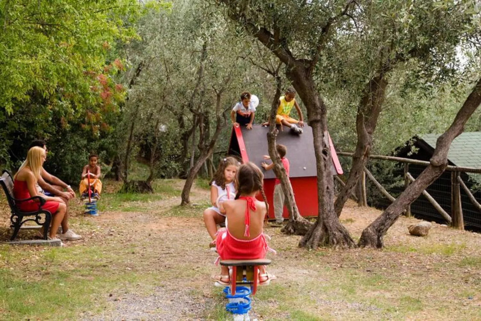 Ferienanlage Il Paese di Ciribi Ceriale - Type TR2W-Tuinen zomer