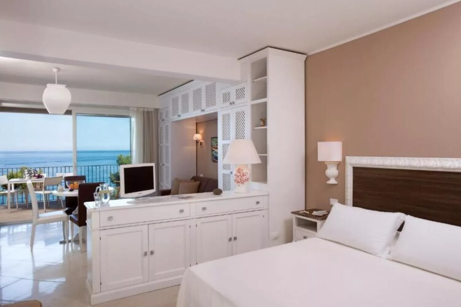 Villa Oasis Residence - Suite/Mono 2 pax-Slaapkamer
