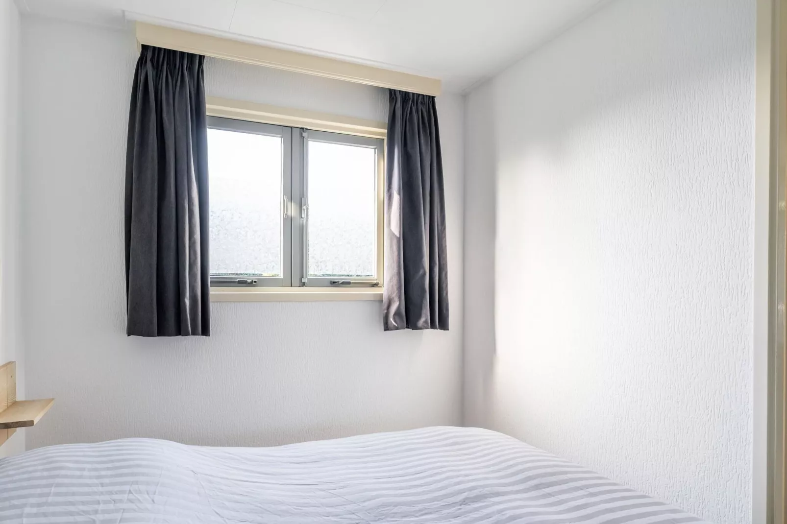 Chalet aan de IJssel-Slaapkamer