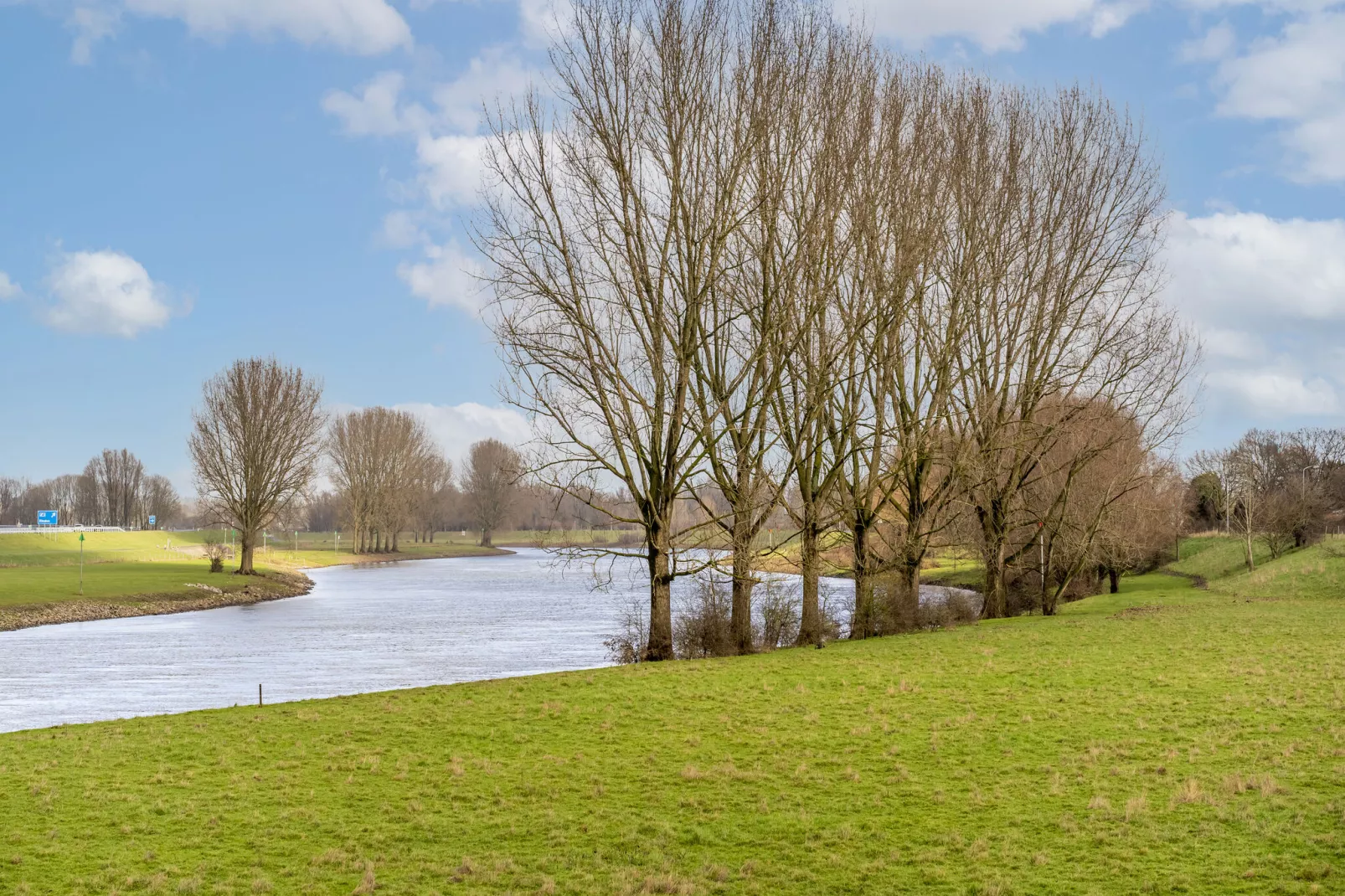 Chalet aan de IJssel-Gebieden zomer 5km