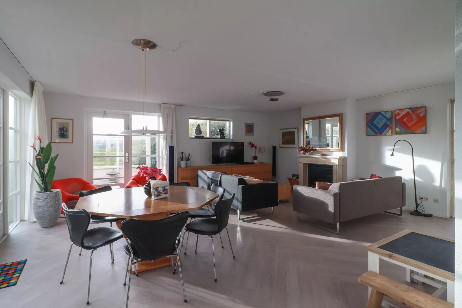 Beach Resort Makkum 24-Woonkamer