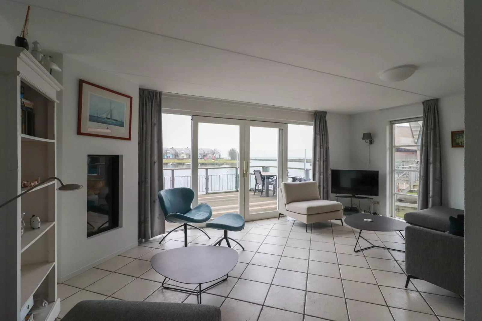 Beach Resort Makkum 33-Woonkamer