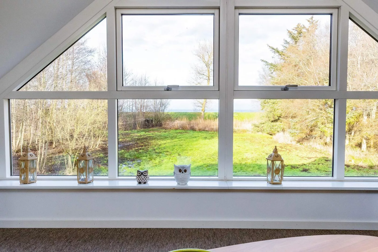 Sfeervol vakantiehuis in Funen met grote panormaische ramen-Binnen