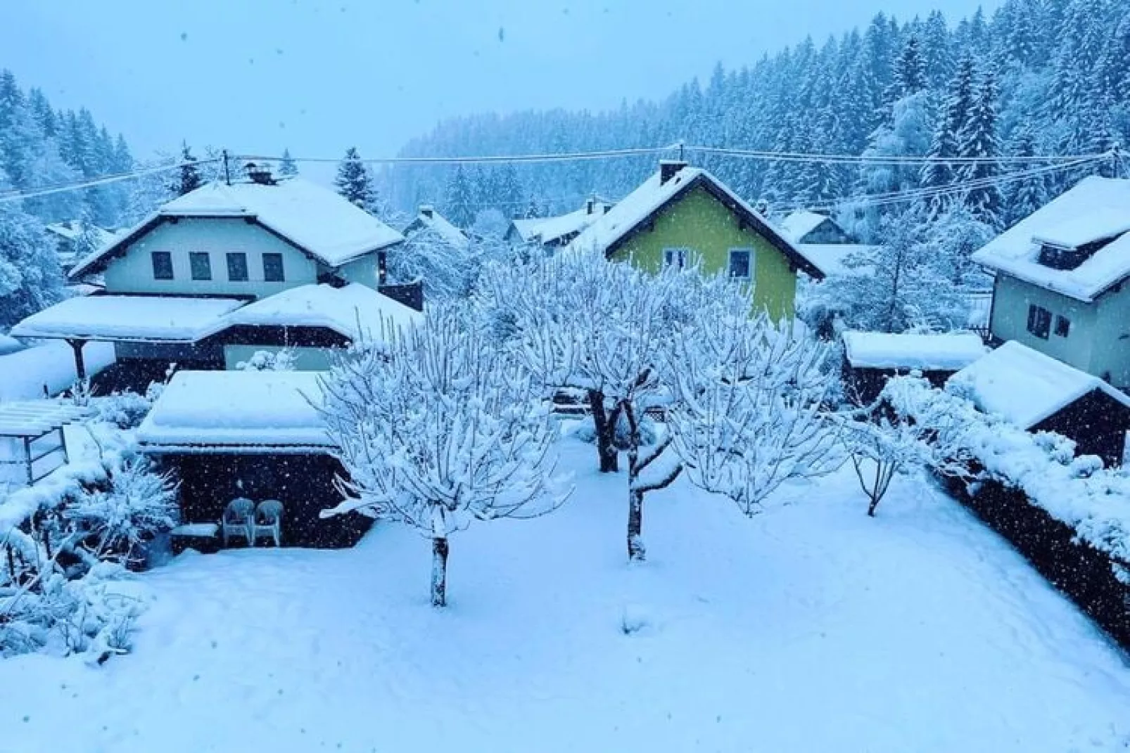 Haus Sonnenstrahl-Tuin winter