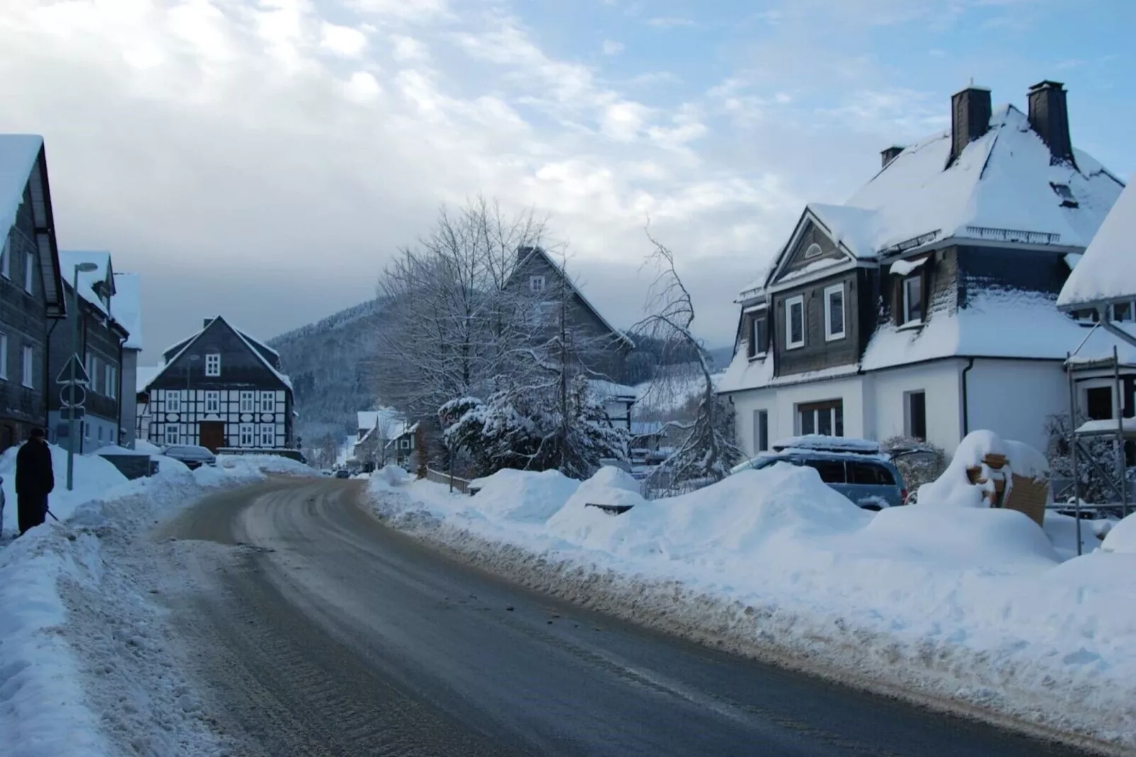 Zum Sorpetal-Gebied winter 1km