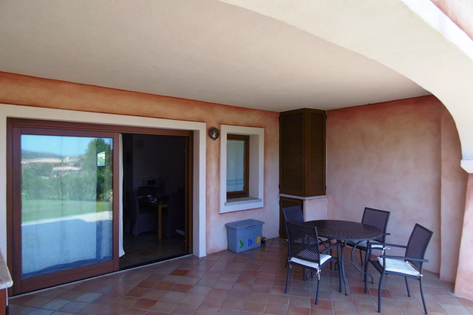 Apartment I Meridiani L13  4 T Lu Titimbaru  Cannigione-Terrasbalkon