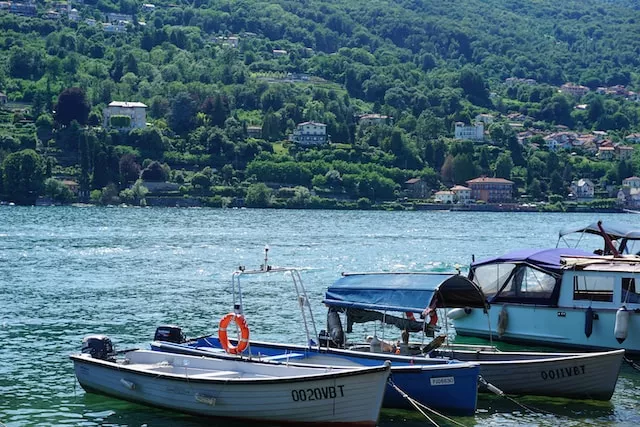 bootjes op het Lago Maggiore